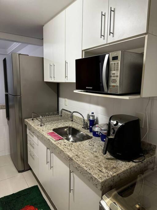 Enseada Azul - Apto 150M Da Praia De Peracanga Guarapari Ngoại thất bức ảnh